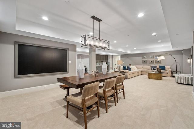 5905 ABERDEEN, Bethesda, MD 20817