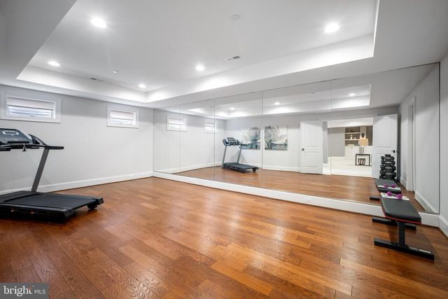 5905 ABERDEEN, Bethesda, MD 20817