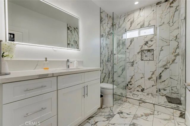 6206 Camellia, North Hollywood, CA 91606