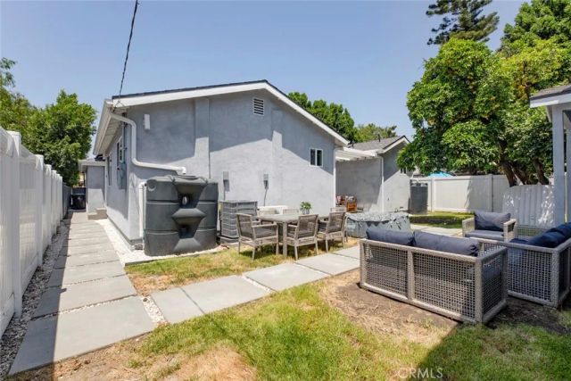 6206 Camellia, North Hollywood, CA 91606