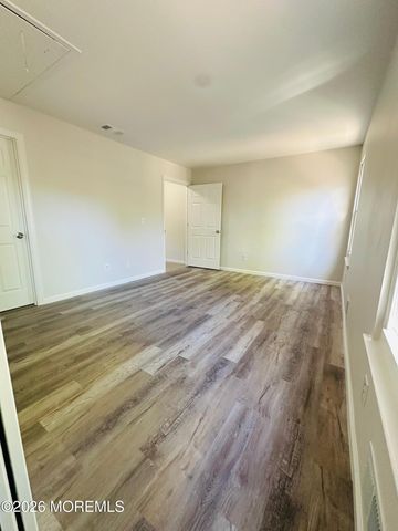 402 Woodlake Manor Drive 1000, Lakewood, NJ 08701