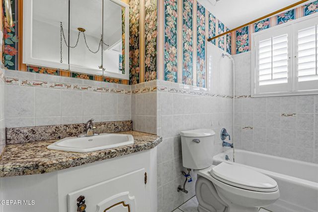 5432 EDMONTON Avenue, El Paso, TX 79924