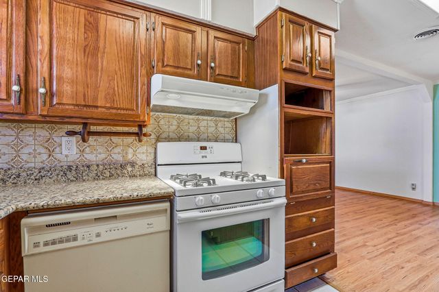 5432 EDMONTON Avenue, El Paso, TX 79924