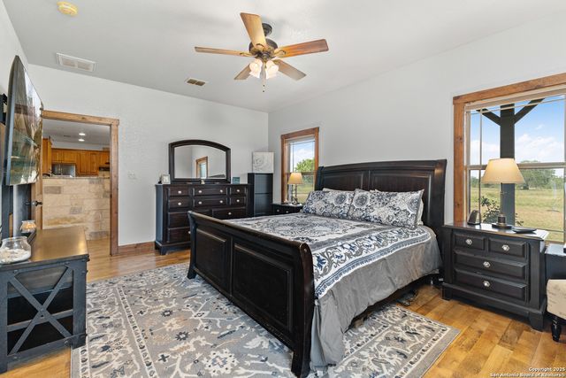 4355 N State Highway 16, Jourdanton, TX 78026