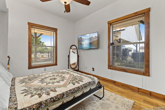 4355 N State Highway 16, Jourdanton, TX 78026