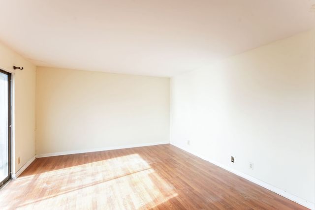 136 Cedarwood Ln, Madison, TN 37115