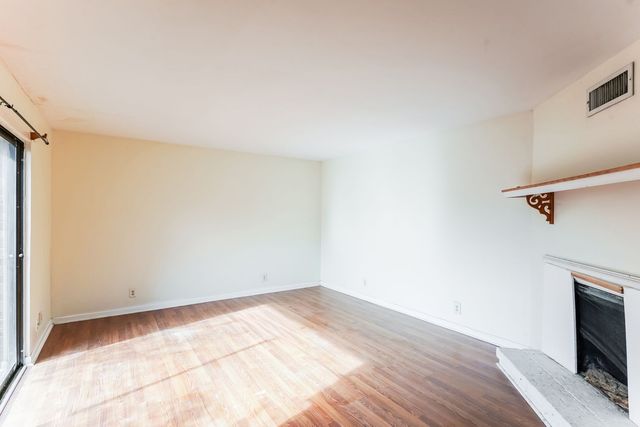 136 Cedarwood Ln, Madison, TN 37115