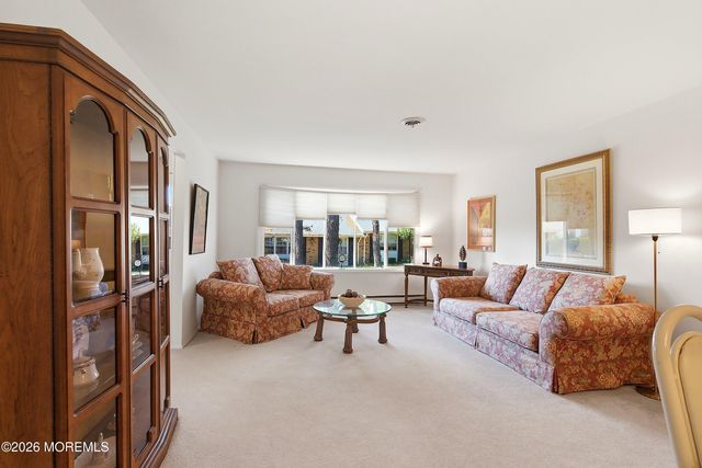 21 Cambridge Circle B, Manchester, NJ 08759