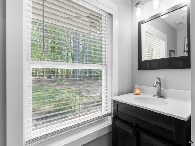 180 Preservation Drive, Jackson, GA 30233