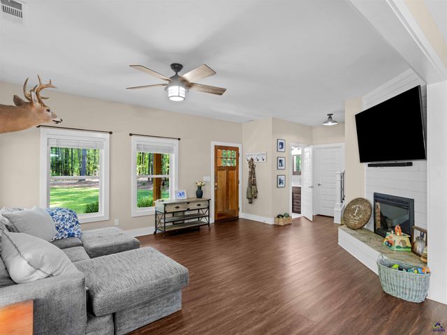 180 Preservation Drive, Jackson, GA 30233