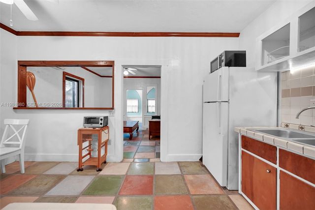 528 NW 47th St 2, Miami, FL 33127