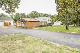 15601 Meridian Ave, Chester, VA 23831