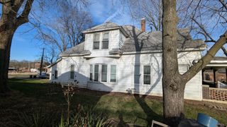 108 W Vine Street, Champaign, IL 61820