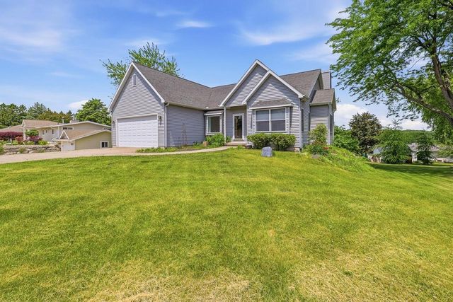 W3162 Jane Street, Green Lake, WI 54941