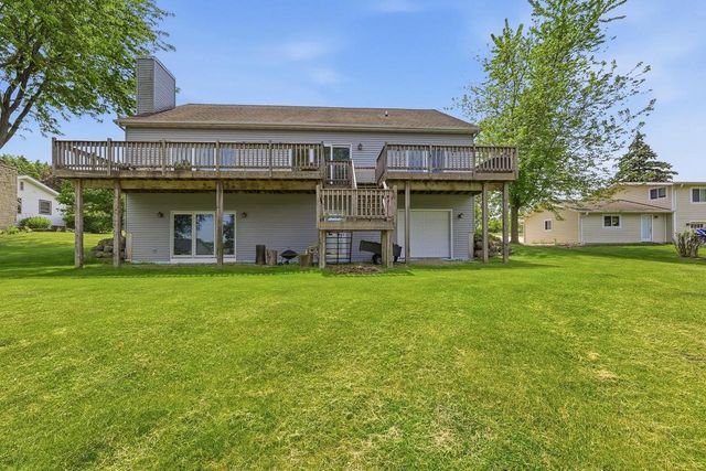 W3162 Jane Street, Green Lake, WI 54941