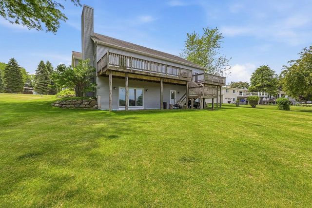 W3162 Jane Street, Green Lake, WI 54941