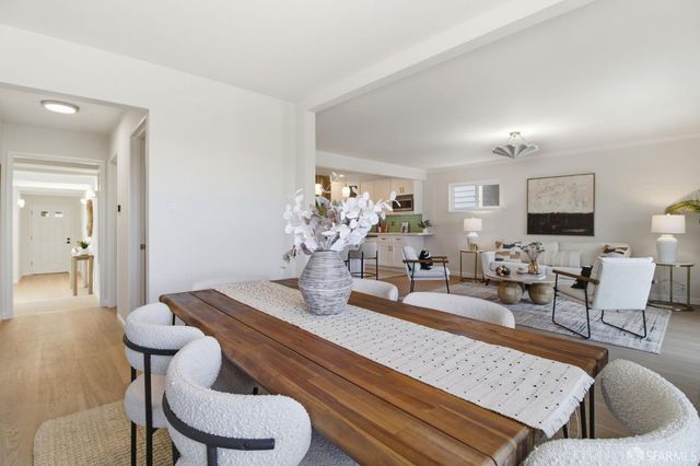 704 Alta Vista Drive, Pacifica, CA 94044