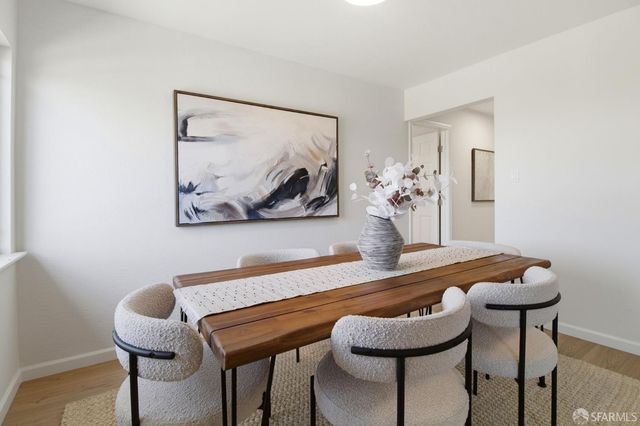 704 Alta Vista Drive, Pacifica, CA 94044
