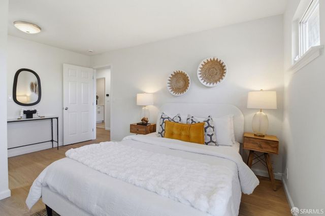 704 Alta Vista Drive, Pacifica, CA 94044