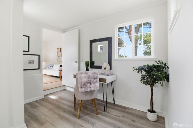 704 Alta Vista Drive, Pacifica, CA 94044