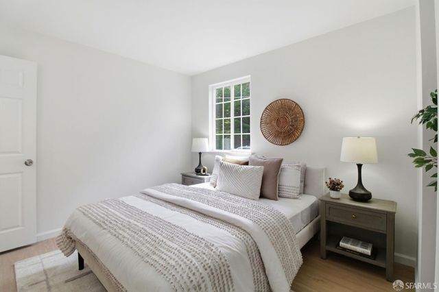 704 Alta Vista Drive, Pacifica, CA 94044