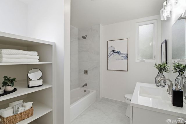 704 Alta Vista Drive, Pacifica, CA 94044