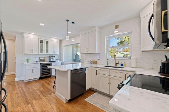 6149 9TH AVENUE S, Gulfport, FL 33707