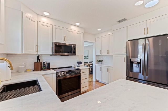 6149 9TH AVENUE S, Gulfport, FL 33707