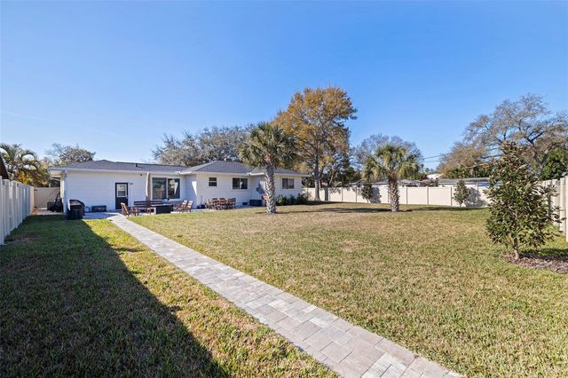 6149 9TH AVENUE S, Gulfport, FL 33707