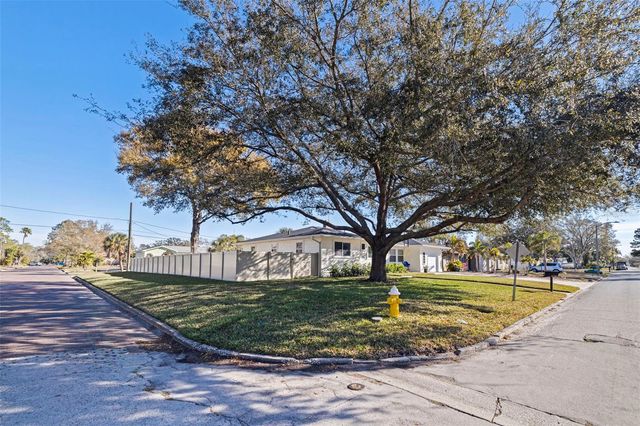 6149 9TH AVENUE S, Gulfport, FL 33707