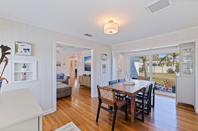 6149 9TH AVENUE S, Gulfport, FL 33707