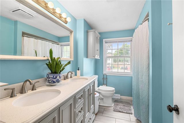 265 Asylum Road, Warwick, RI 02886