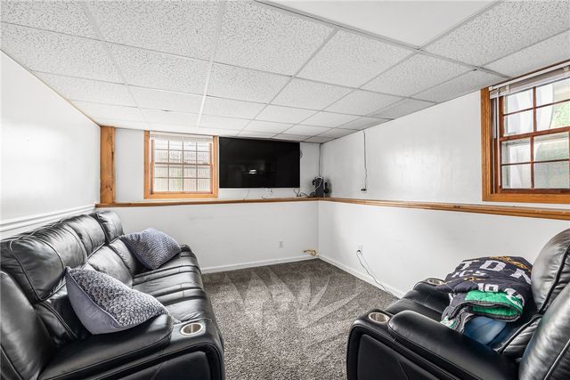 265 Asylum Road, Warwick, RI 02886