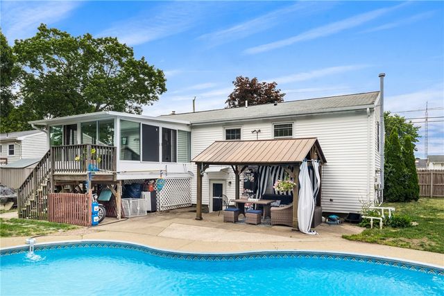 265 Asylum Road, Warwick, RI 02886