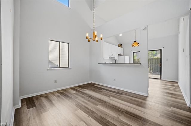 1122 N Green DR, Newport News, VA 23602