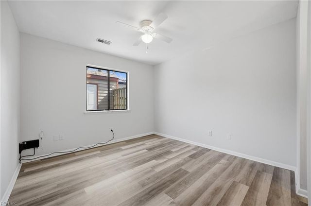 1122 N Green DR, Newport News, VA 23602