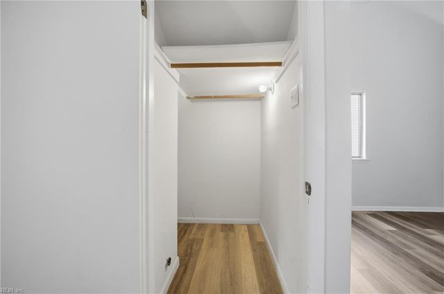 1122 N Green DR, Newport News, VA 23602