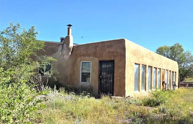 49 Camino Torcido, Santa Fe, NM 87507