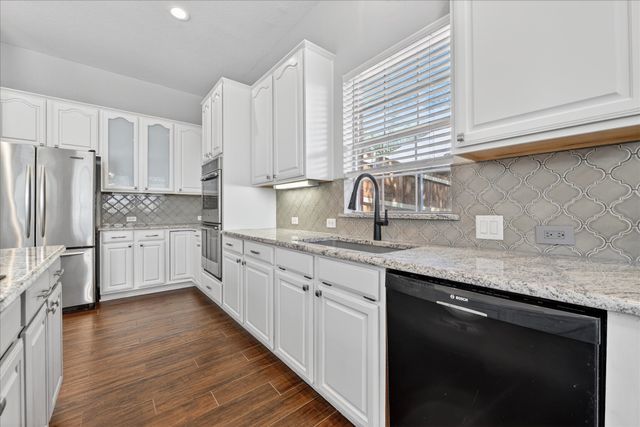9708 Congressional Drive, Plano, TX 75025