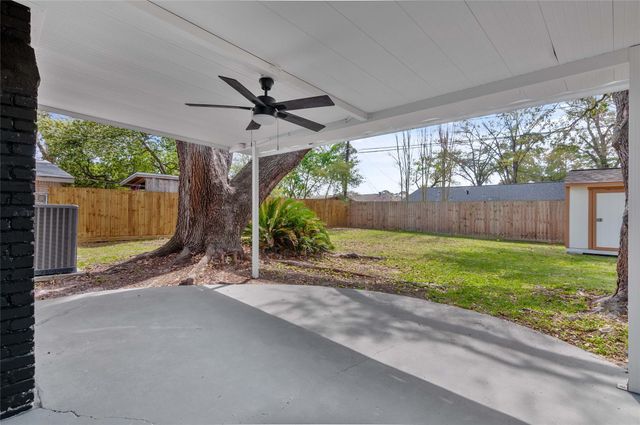 10031 Briarwild Lane, Houston, TX 77080