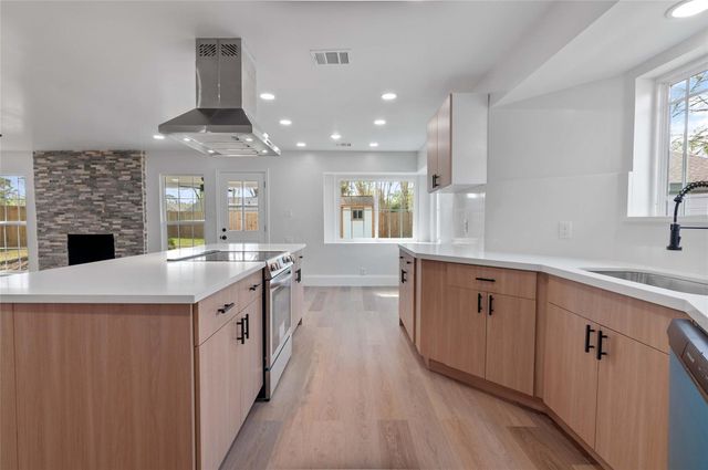 10031 Briarwild Lane, Houston, TX 77080