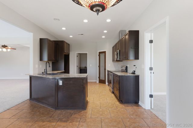 2365 S 361st West Avenue, Mannford, OK 74044