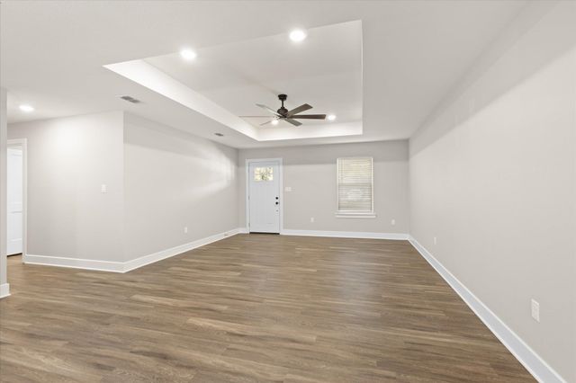 1725 DEANNA, Diana, TX 75640