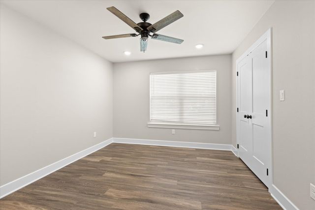 1725 DEANNA, Diana, TX 75640
