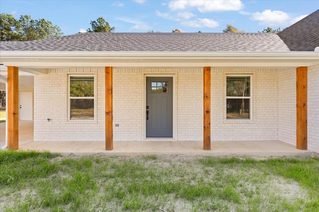 1725 DEANNA, Diana, TX 75640