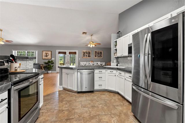 39600 GREENBRIER STREET, Eustis, FL 32736