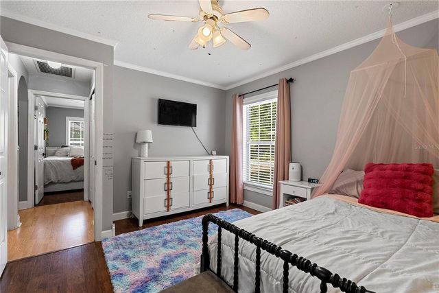 39600 GREENBRIER STREET, Eustis, FL 32736