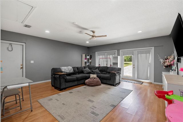 39600 GREENBRIER STREET, Eustis, FL 32736