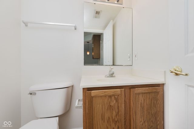 8422 Enclave Boulevard, Fishers, IN 46038