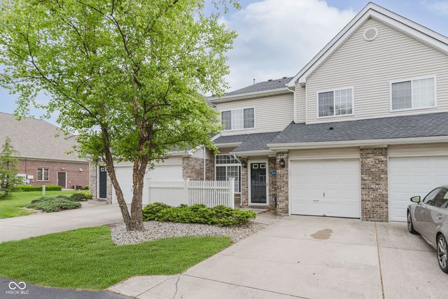 8422 Enclave Boulevard, Fishers, IN 46038
